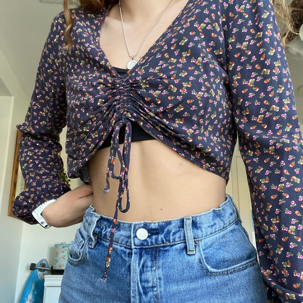 Crop Long Sleeve
